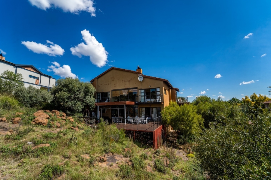 4 Bedroom Property for Sale in Woodland Hills Free State